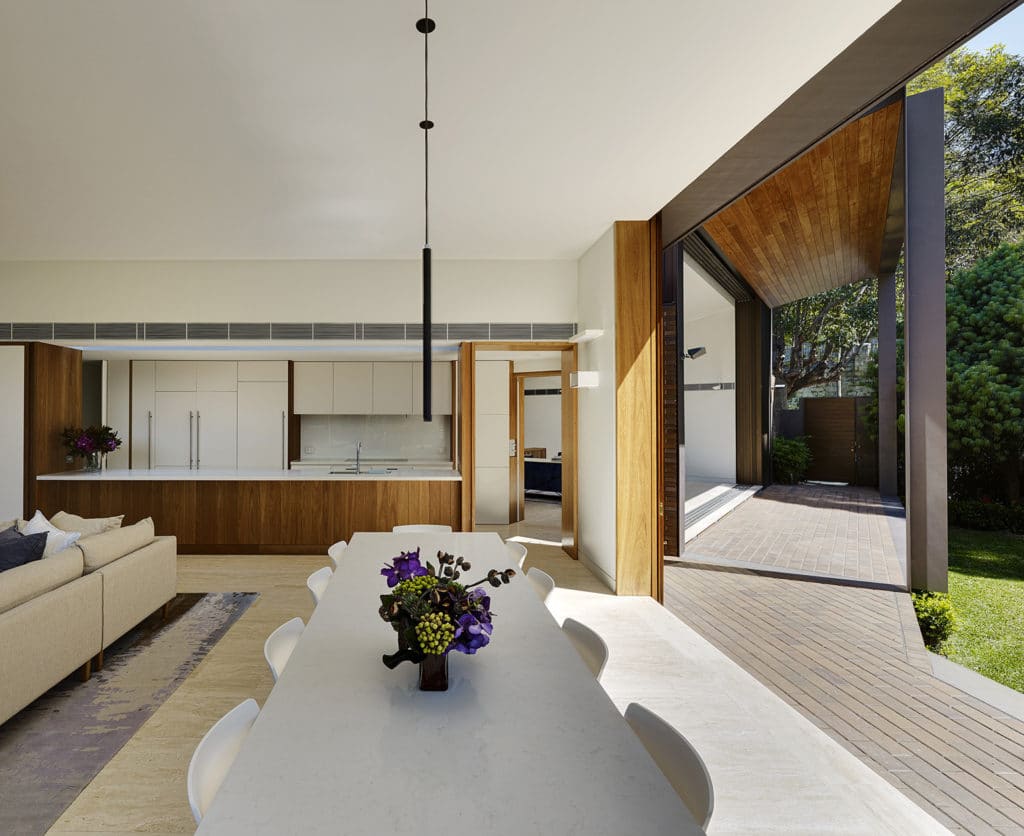 A Look Into The Serene Garden House By Tzannes Architects