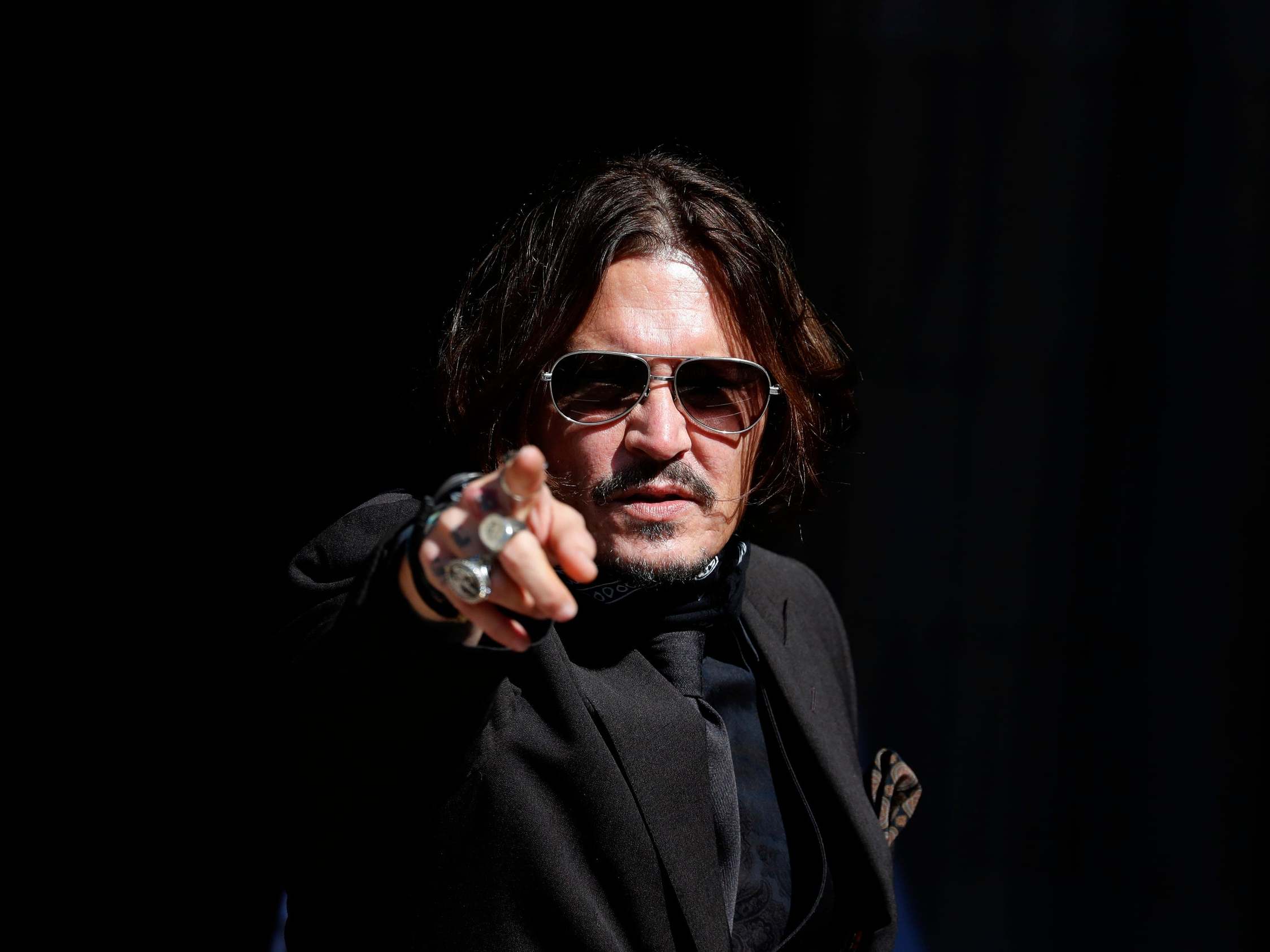 Elon Musk Challenges Johnny Depp To A Cage Fight