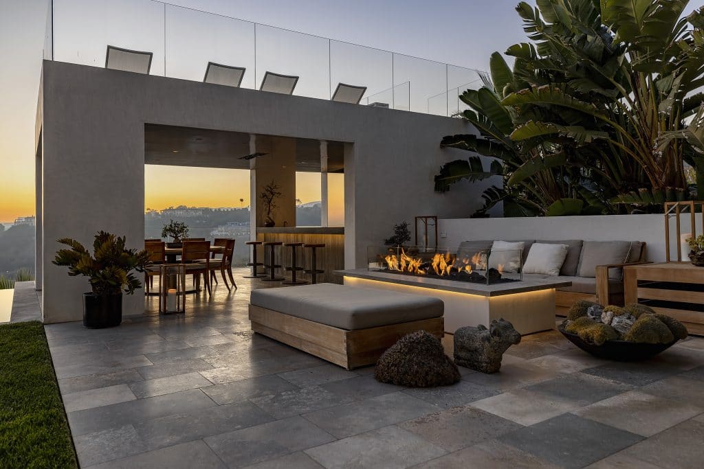 833 Stradella Is The Spectacular Bel-Air Home Designed By Mark Rios