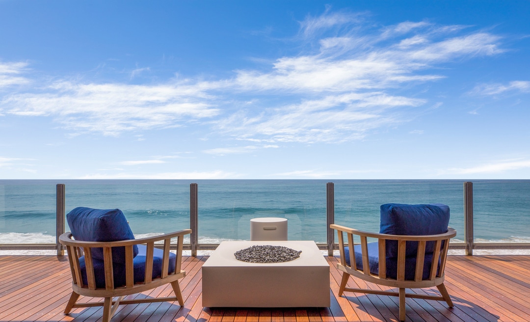 Matthew Perry Lists Malibu Beach House For US$15 Million