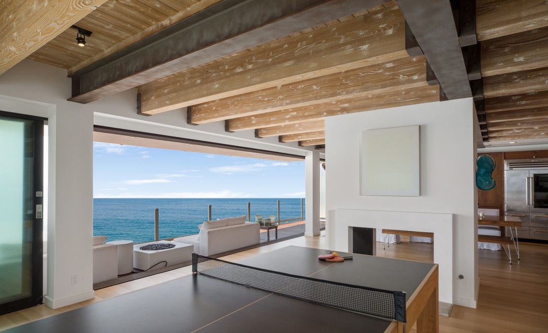 Matthew Perry Lists Malibu Beach House For US$15 Million