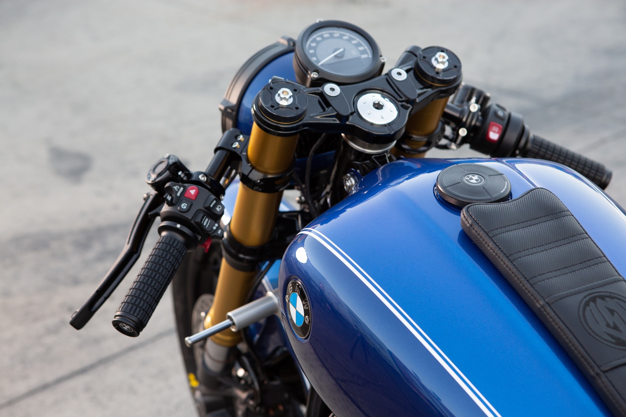 BMW Motorrad R18 Dragster Will Turn Heads On The Track