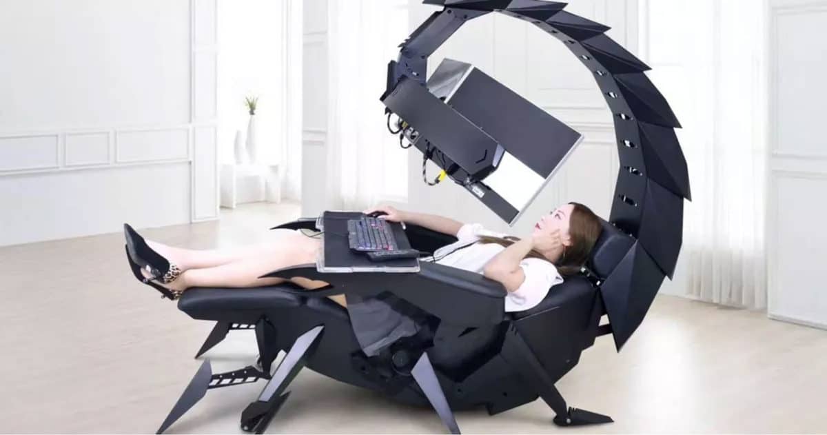 The Cluvens Scorpion Gaming Rig Is Next-Level Stuff