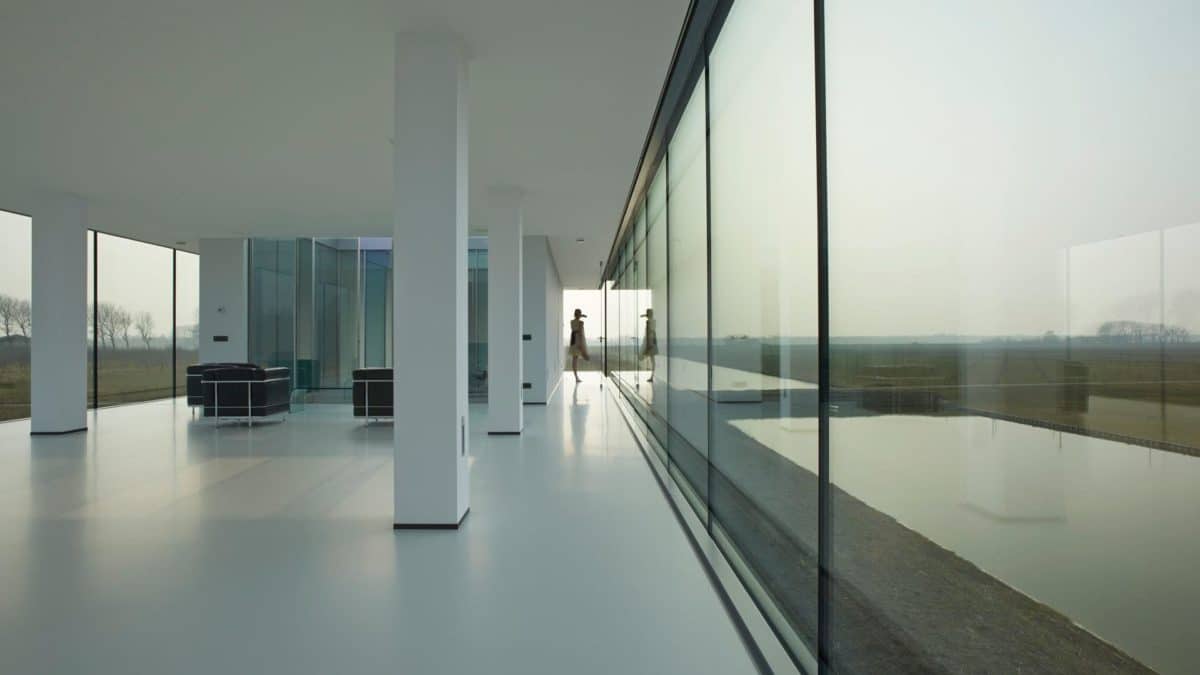 Villa Kogellhof Is About As James Bond As Architecture Gets