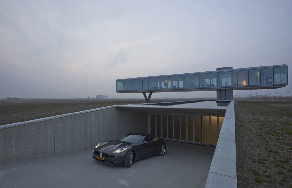 Villa Kogellhof Is About As James Bond As Architecture Gets