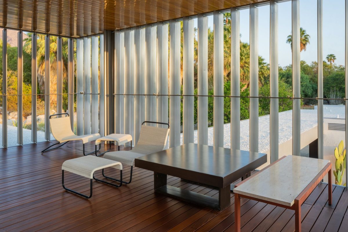 Iconic Slim Aarons ‘Poolside Gossip’ House Sells For Record-Breaking Price