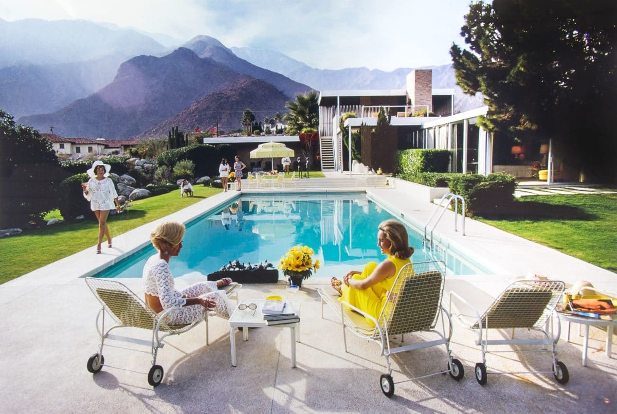 Iconic Slim Aarons &#8216;Poolside Gossip&#8217; House Sells For Record-Breaking Price