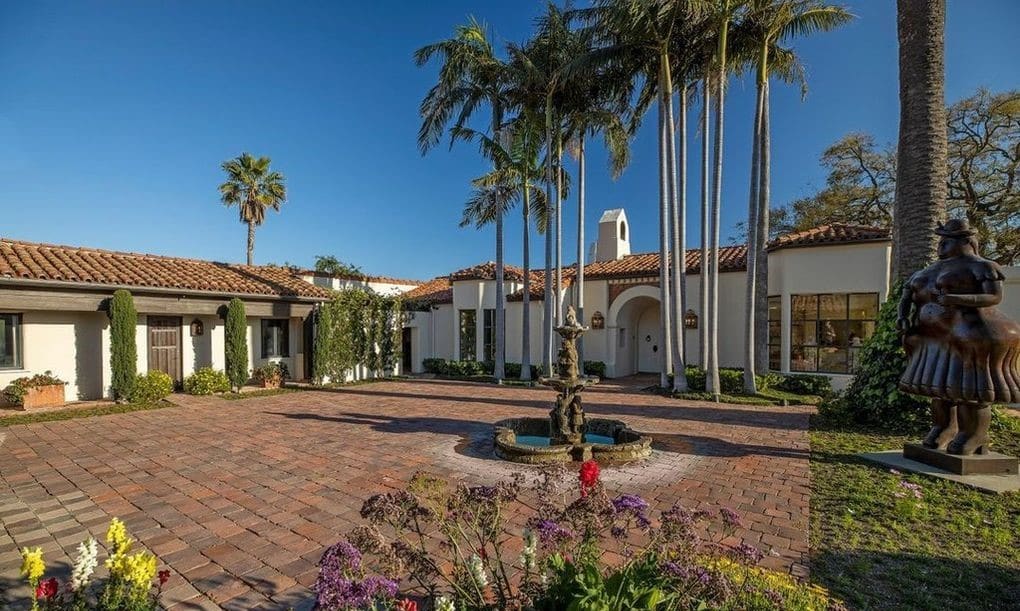 LeBron James Snaps Up A US$37 Million Beverly Hills Compound