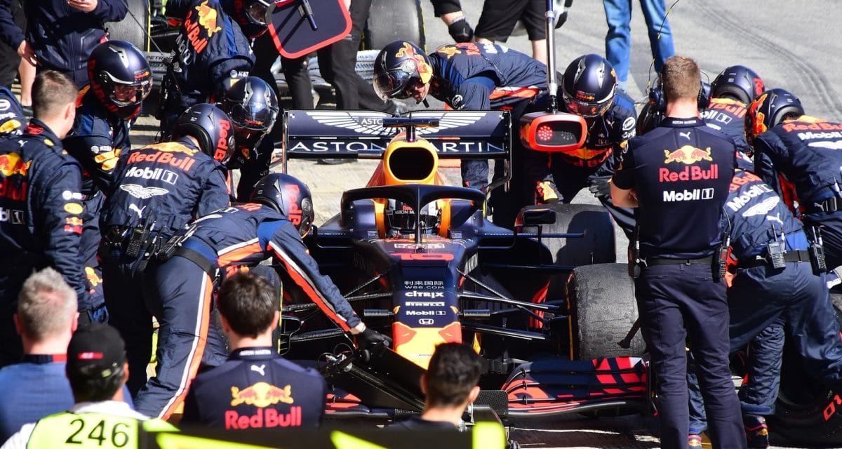 Crucial Lessons In Formula 1 Pit Stop Efficiency - Boss ...