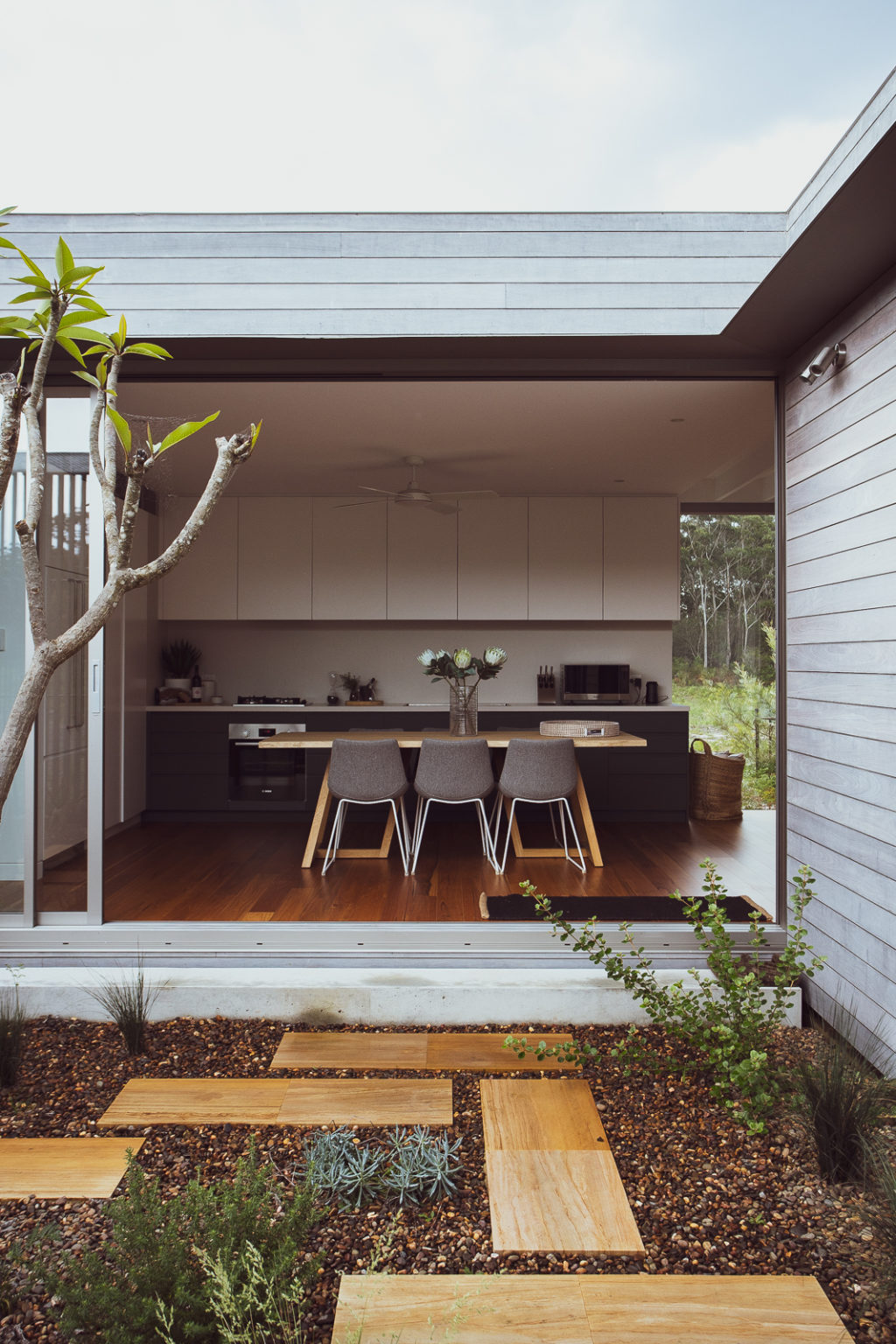 Courtyard House By FABPREFAB Is An OffGrid Hideaway Just Hours From Sydney