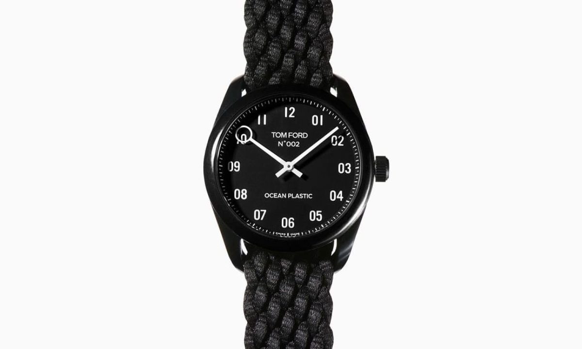 未使用保管品　TOMFORD OCEAN PLASTIC TIMEPIECE Tom Ford Launches a Watch Made from Ocean Plastic