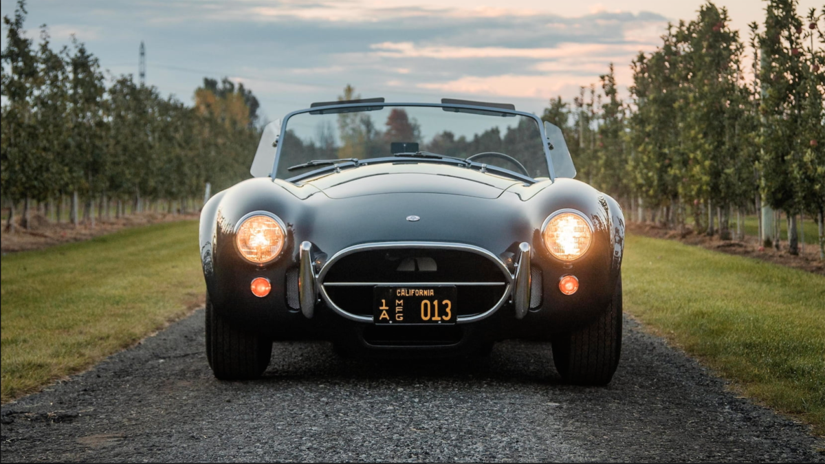 Carroll Shelby’s 1965 427 Cobra Roadster Just Sold For $7.7 Million