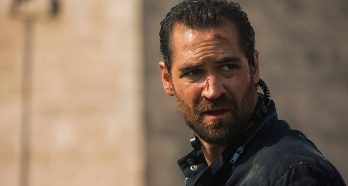 'The Lincoln Lawyer' TV Series Is Coming To Netflix Boss Hunting