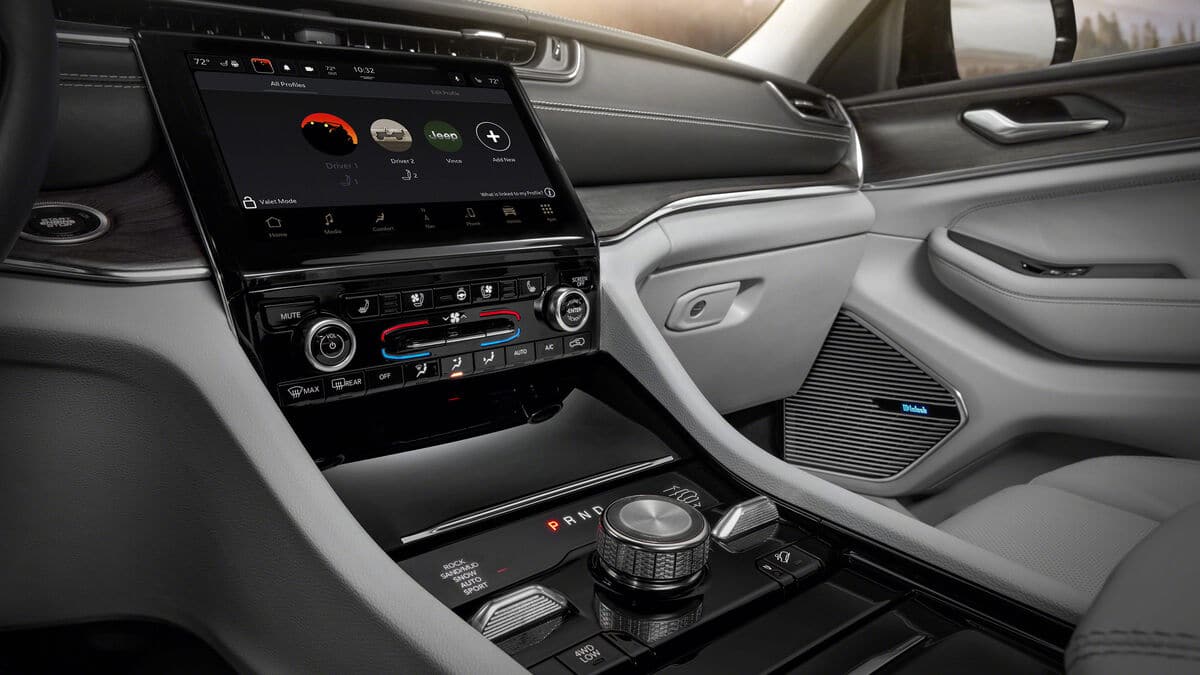 The 2021 Jeep Grand Cherokee L Proves Size Matters