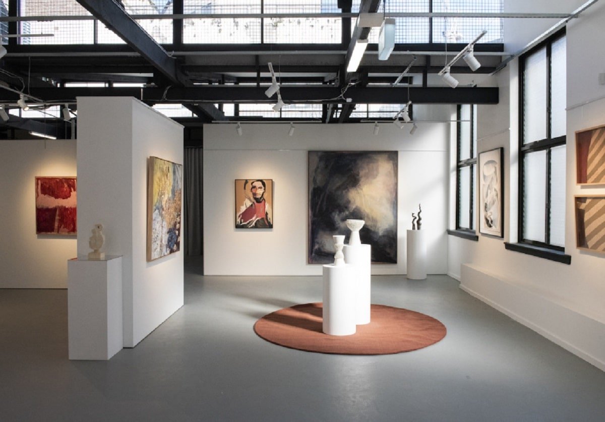 How To Curate The Perfect Personal Art Collection For Your Home