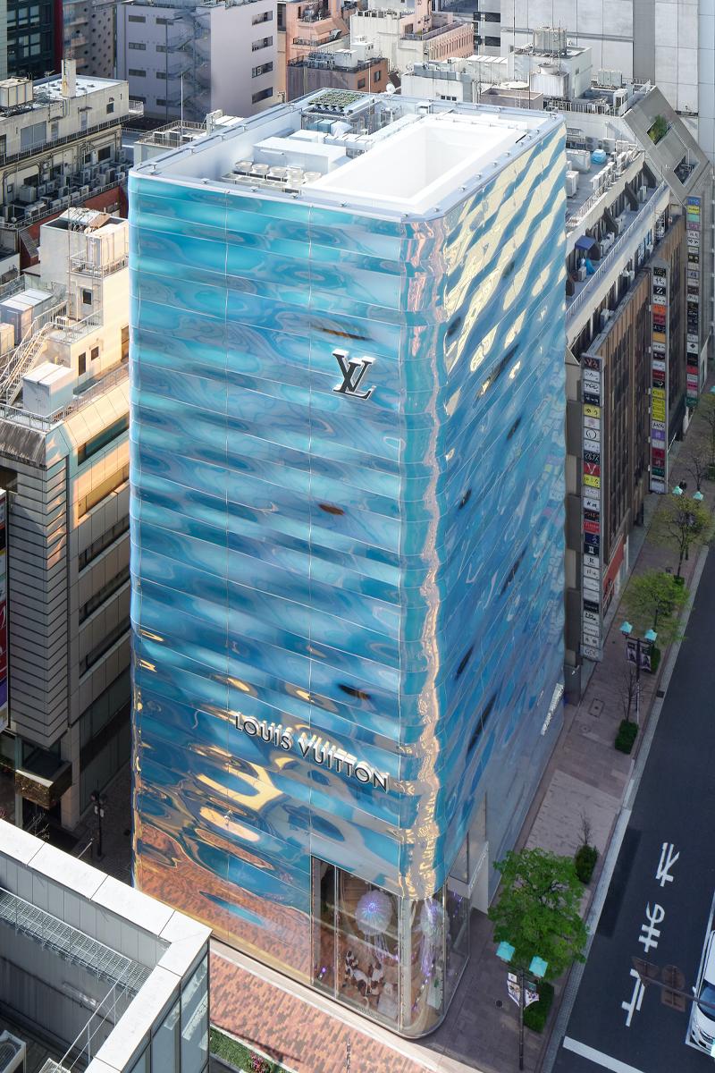 Louis Vuitton’s Ginza Building Resembles A Tower Of Rippling Water
