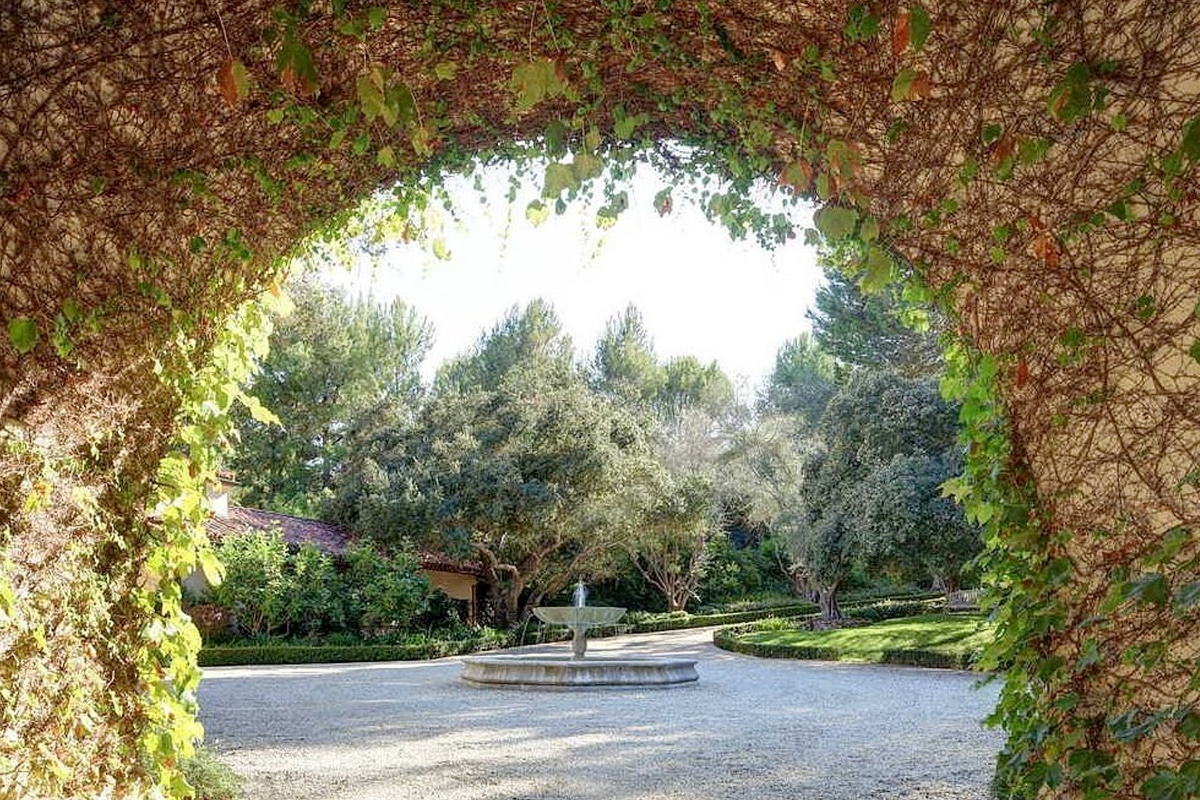 The Rock’s $36 Million Beverly Park Mansion Is A Full-Sized Tuscan Resort