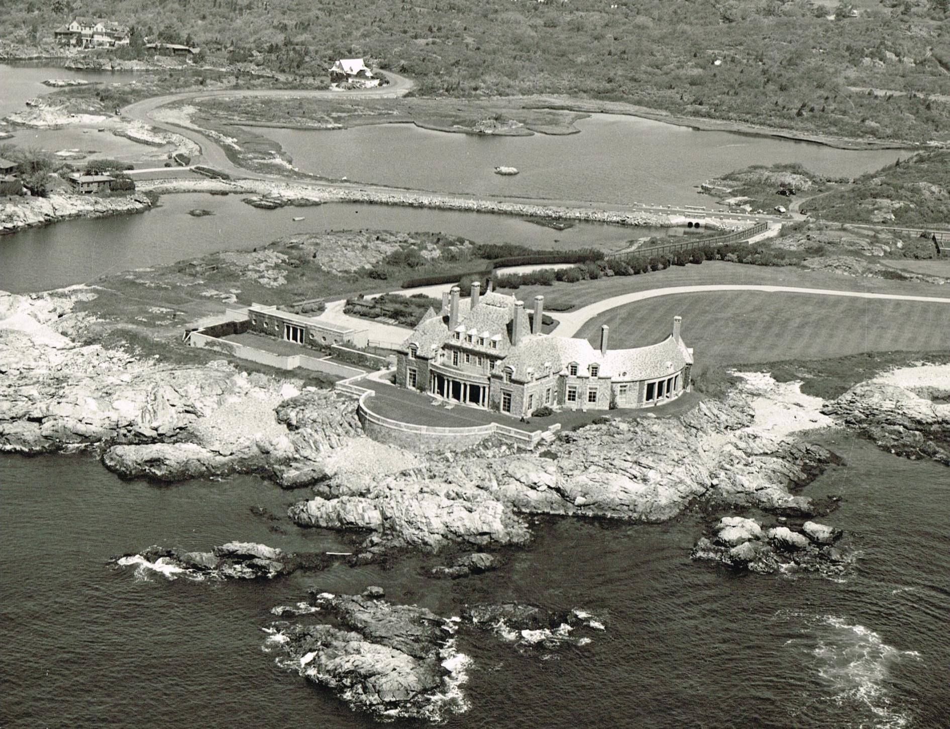 The 17.4 Million Jay Leno Mansion In Newport, Rhode Island