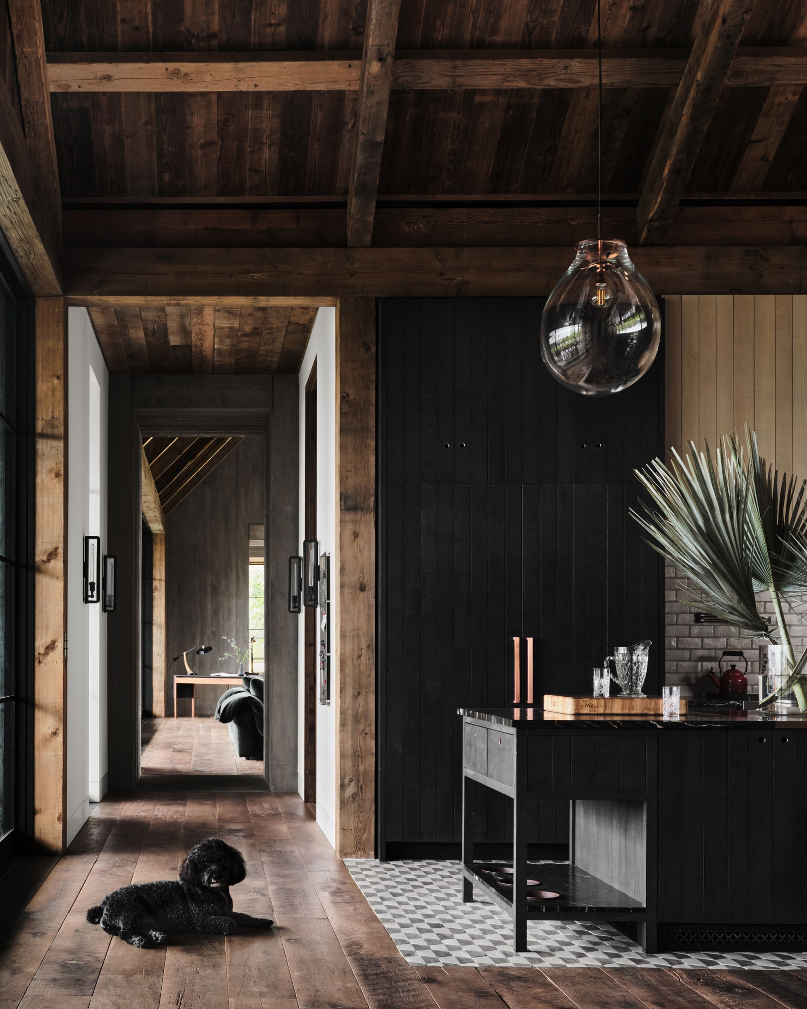 Ashton Kutcher And Mila Kunis Debut Rustic LA Farm House