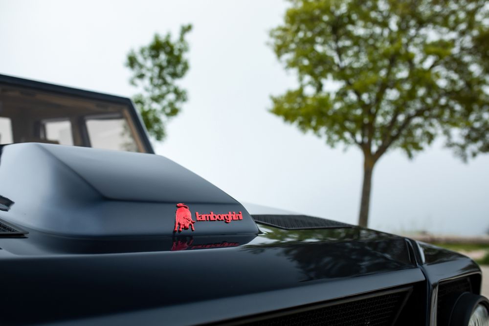 A Rare 1988 Lamborghini LM002 Has Just Resurfaced On The Market