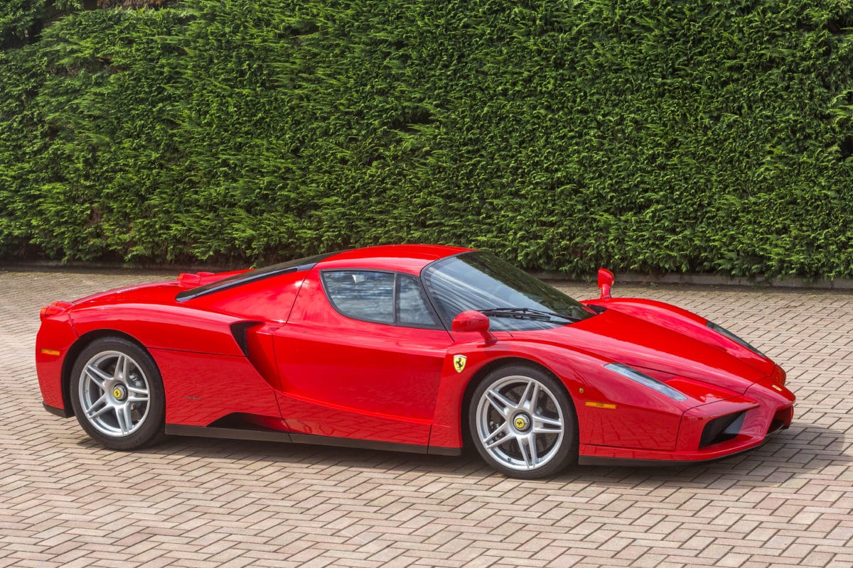tom hartley junior - toto wolff ferraris (2003 Enzo)