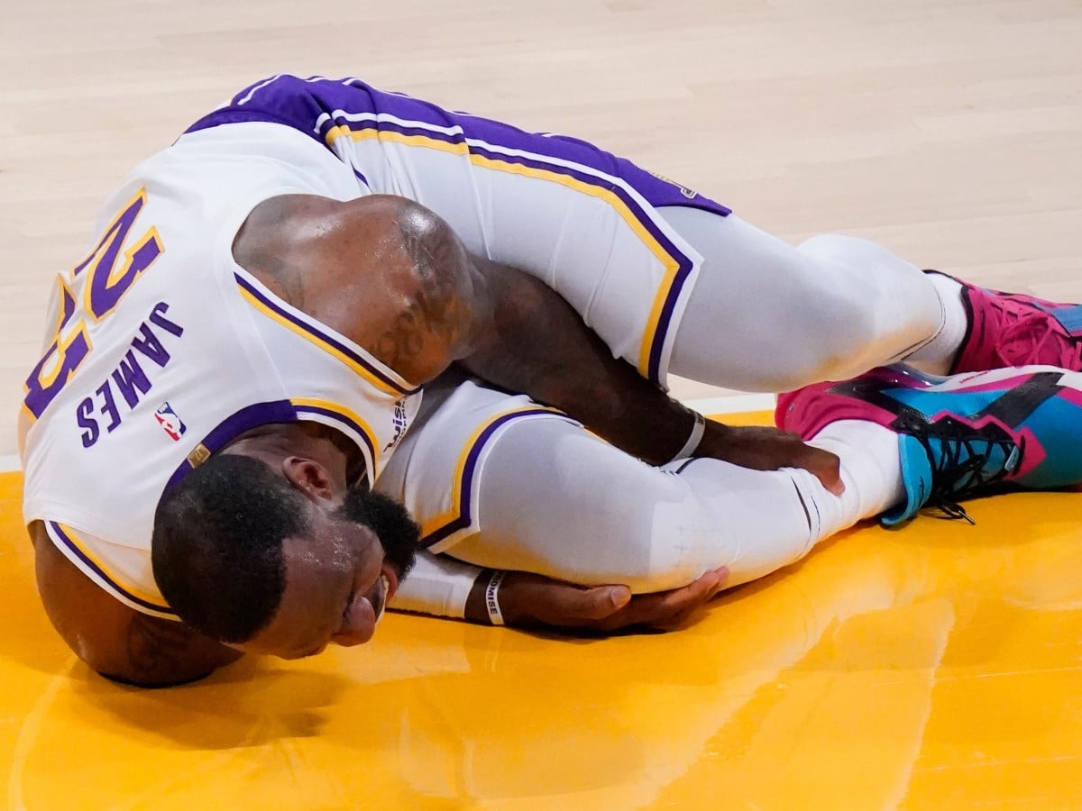 NBA Stars You Won't See At The 2021 Tokyo Olympics - LeBron James