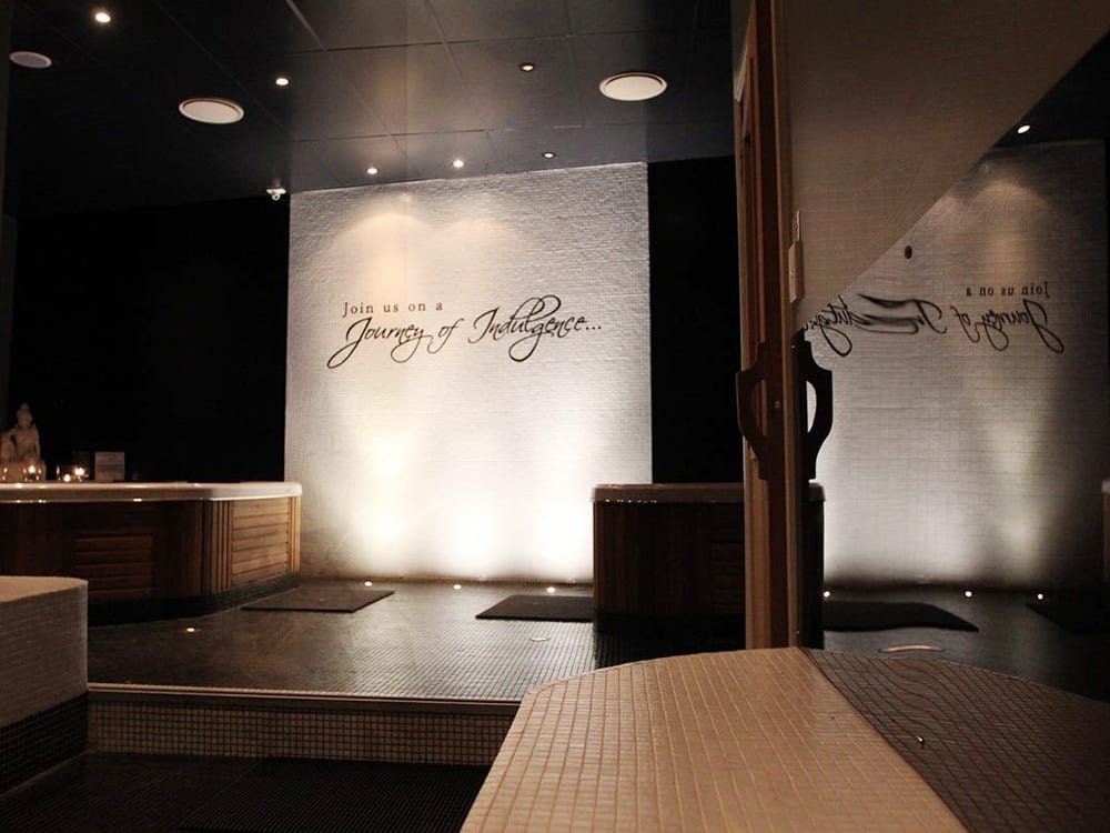 With three locations, Nature's Energy is one of the best spas for men in Sydney.