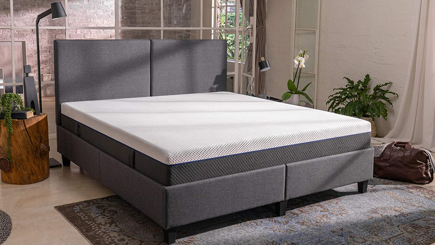 is emma mattress memory foam