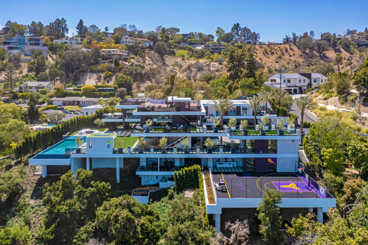 Jeffrey Feinberg Mansion 1047 north bundy drive los angeles