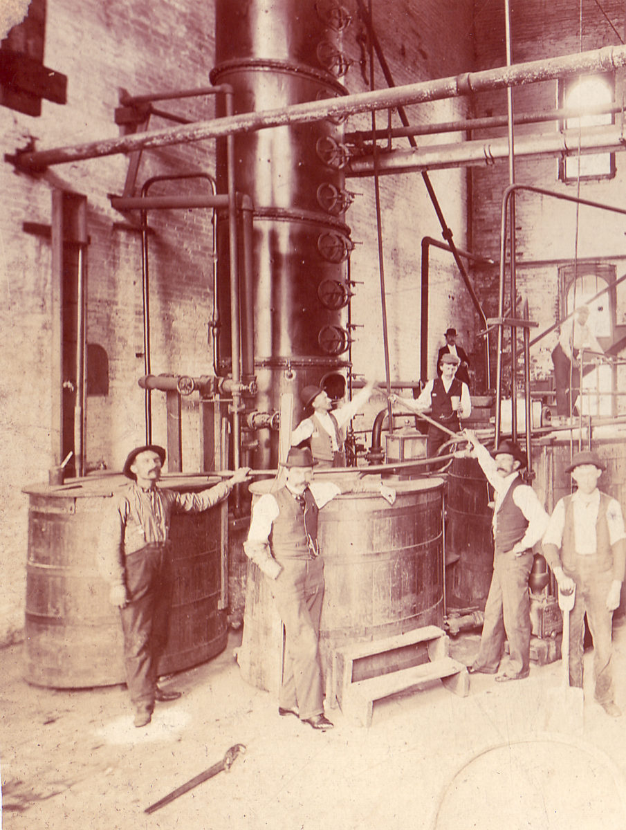 Untangling The Legends Of Pappy Van Winkle &#038; Buffalo Trace Distillery