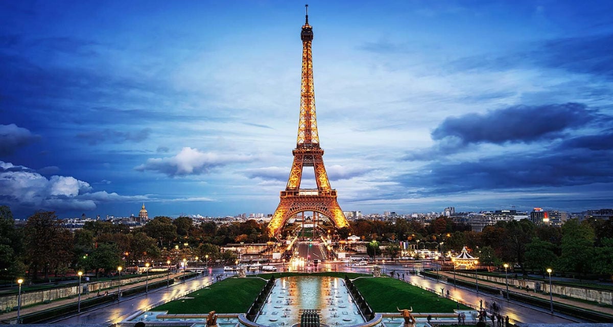 Eiffel Tower Apartment