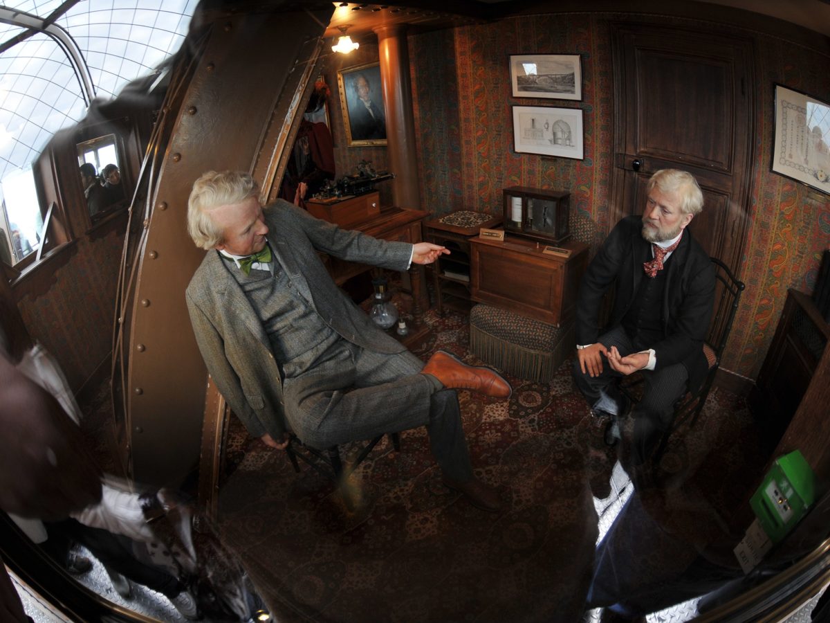 There’s A Secret Apartment Atop The Eiffel Tower