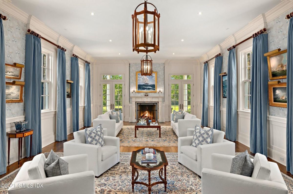 tommy hilfiger stonehill 435 429 round hill road greenwich CT