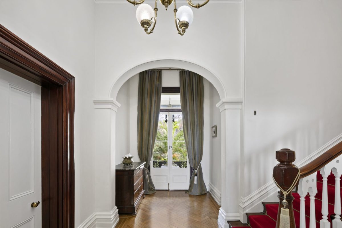 Blue Ribbon Sydney Mansion Hits Market With $34 Million Price Tag