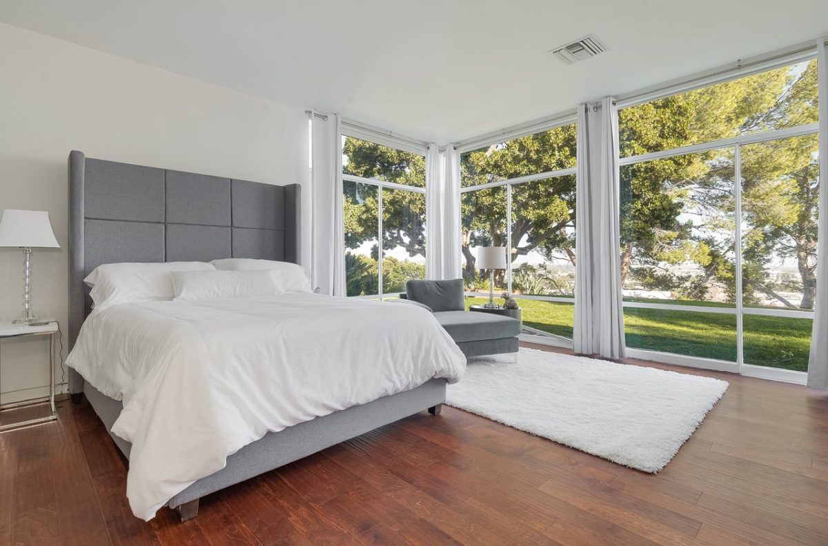 Frank Sinatra’s Former LA Compound Hits The Market For $29 Million