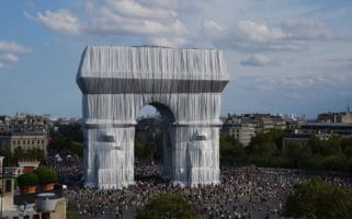 triomphe wrapped 1