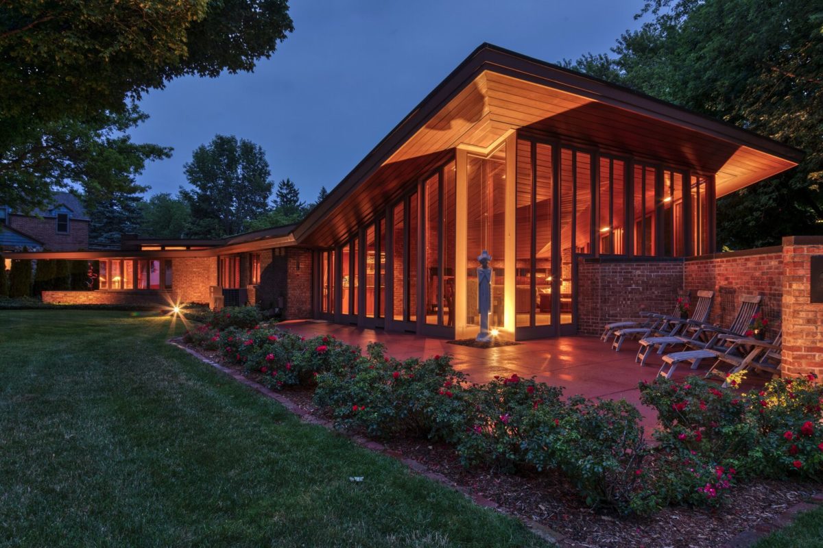 Frank Lloyd Wright's Harper House is for sale.