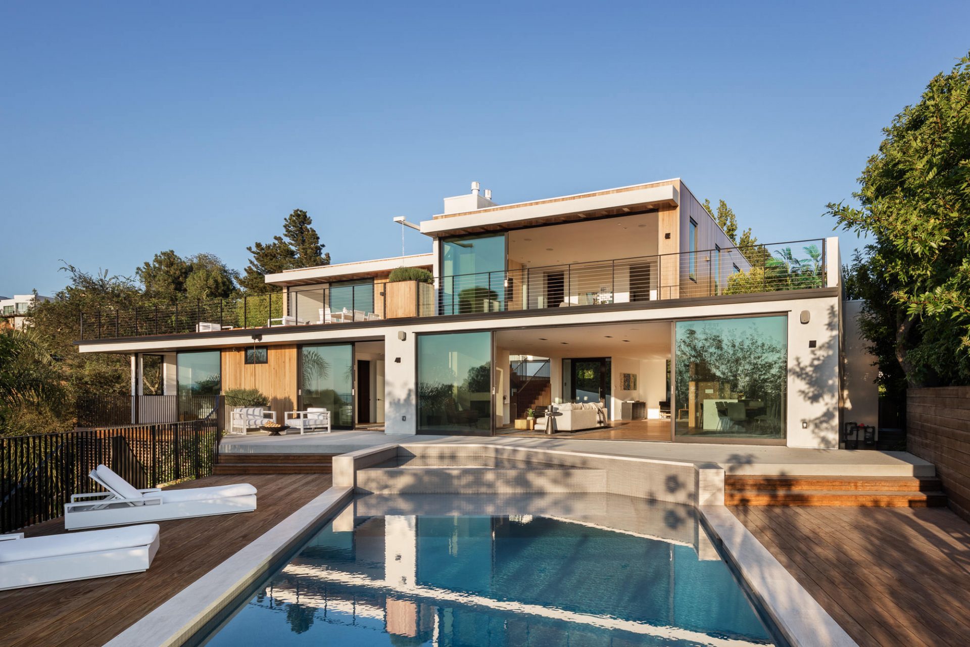 Daniel Ricciardo Los Angeles Mansion - 9040 Alto Cedro Drive