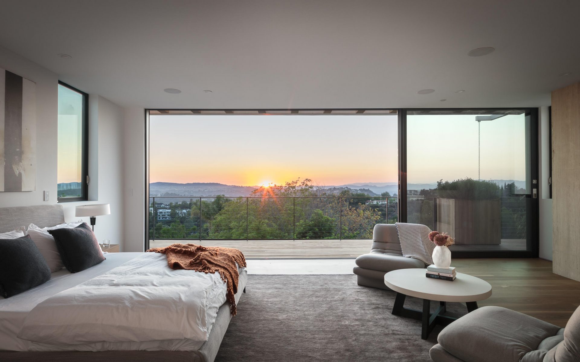 Daniel Ricciardo Los Angeles Mansion - 9040 Alto Cedro Drive