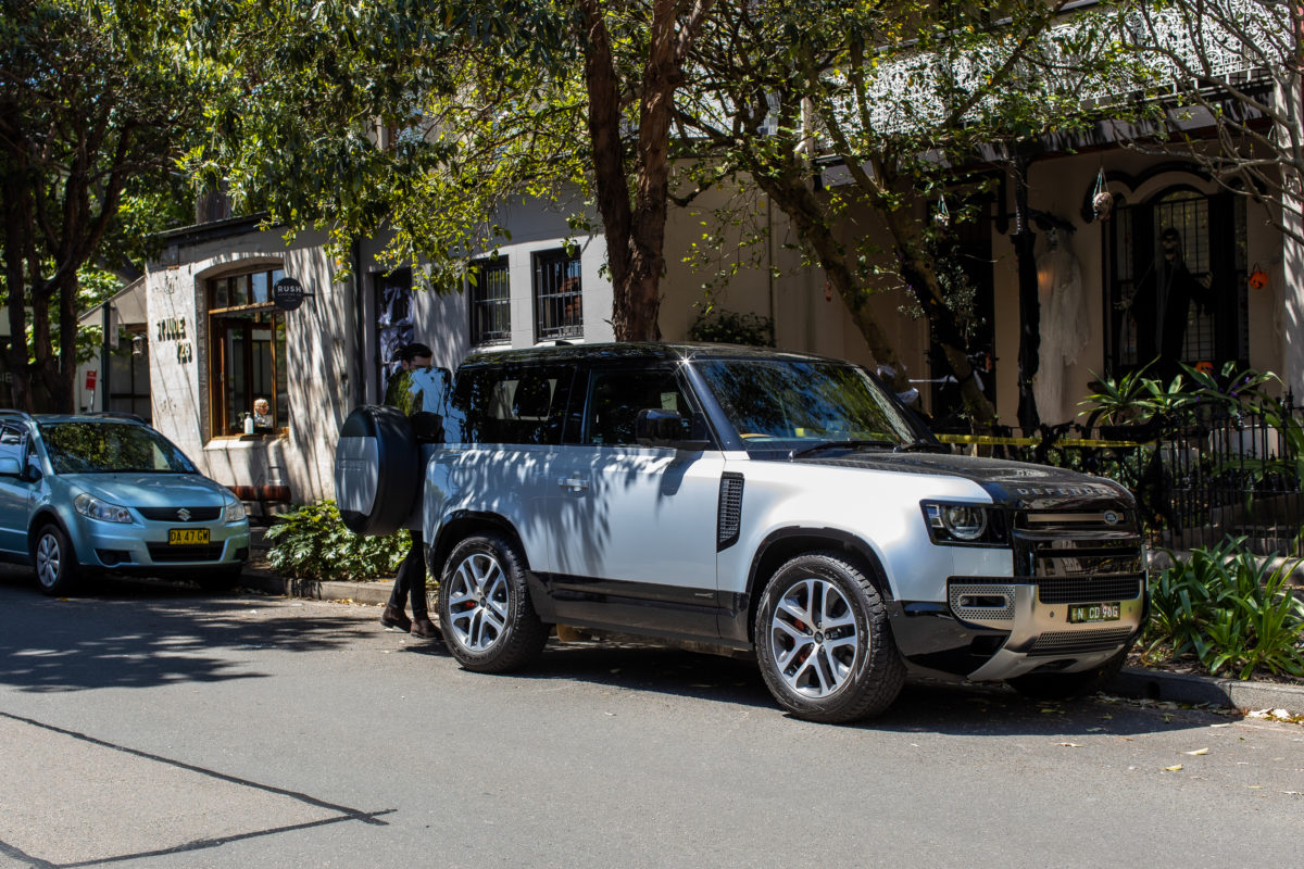 Defender 90 X