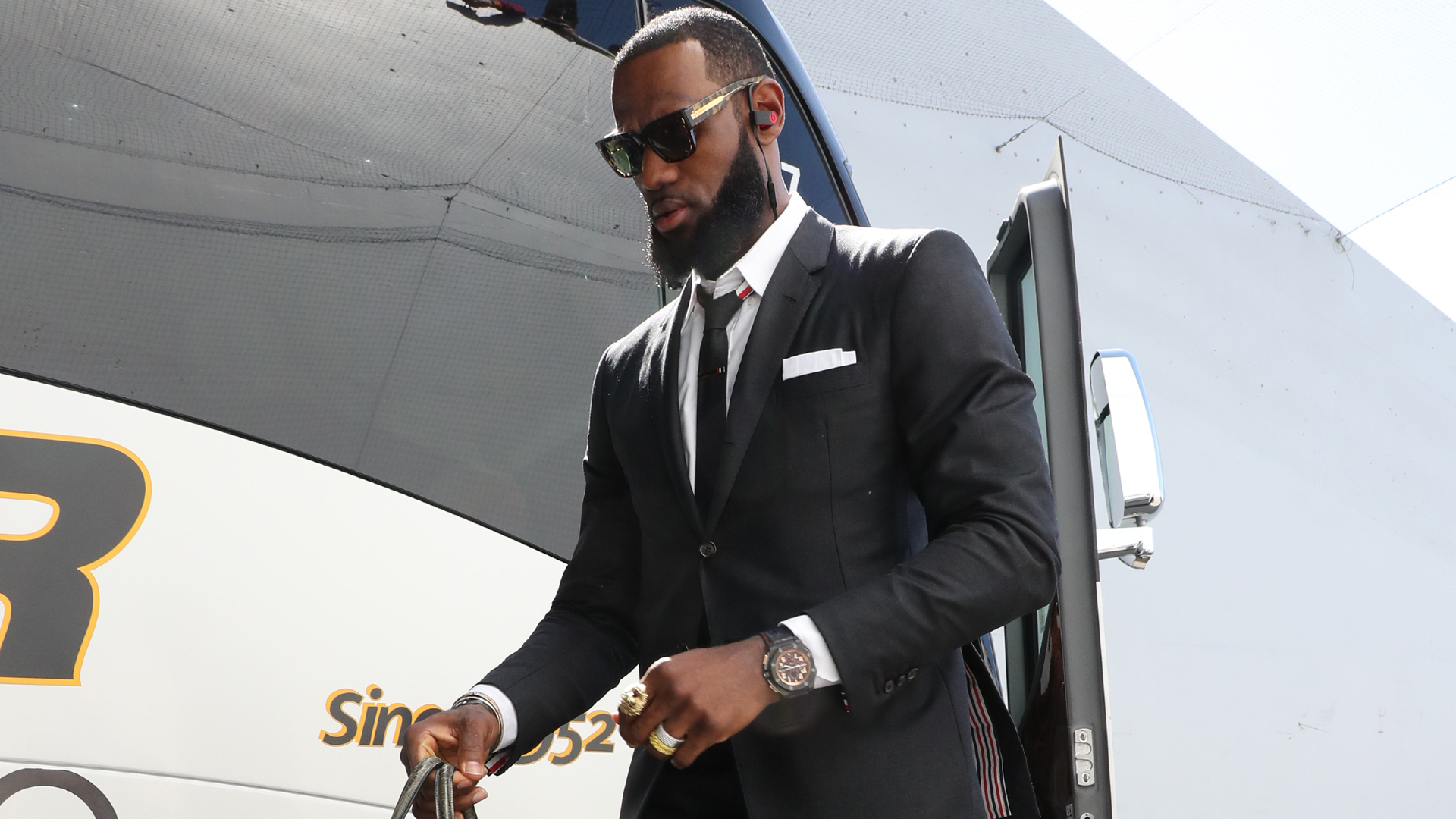 LeBron James' SpringHill in early deal talks with Nike: report