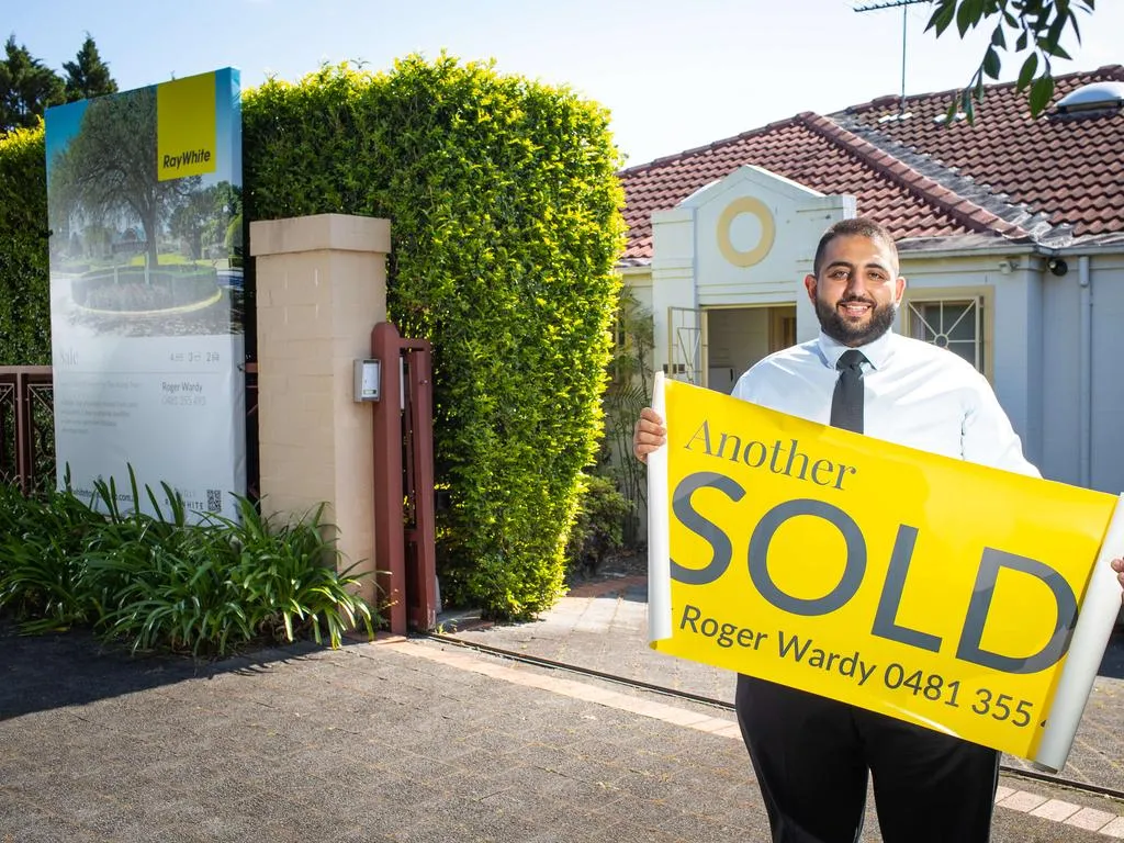 sydney couple resell townhouse 600k more