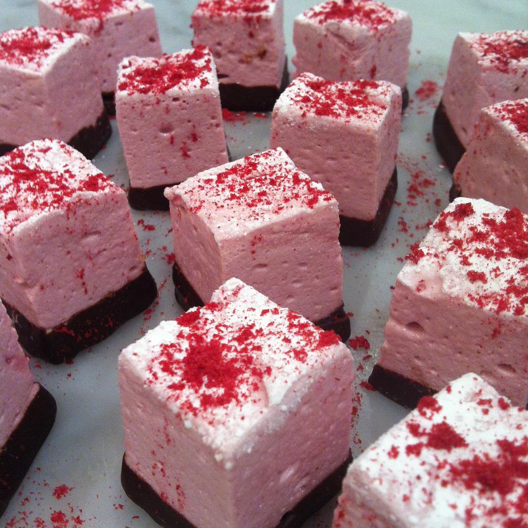 Lorraine's Patisserie is one of the best dessert places Sydney has to offer.