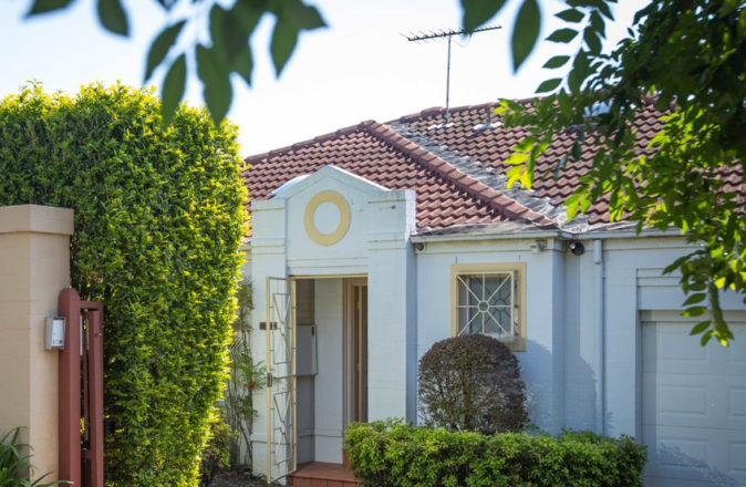 sydney couple resell townhouse 600k more