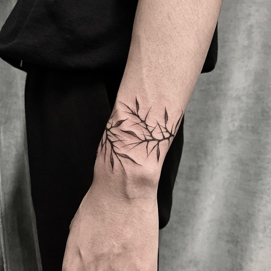 wrist tattoo - best mens tattoo ideas
