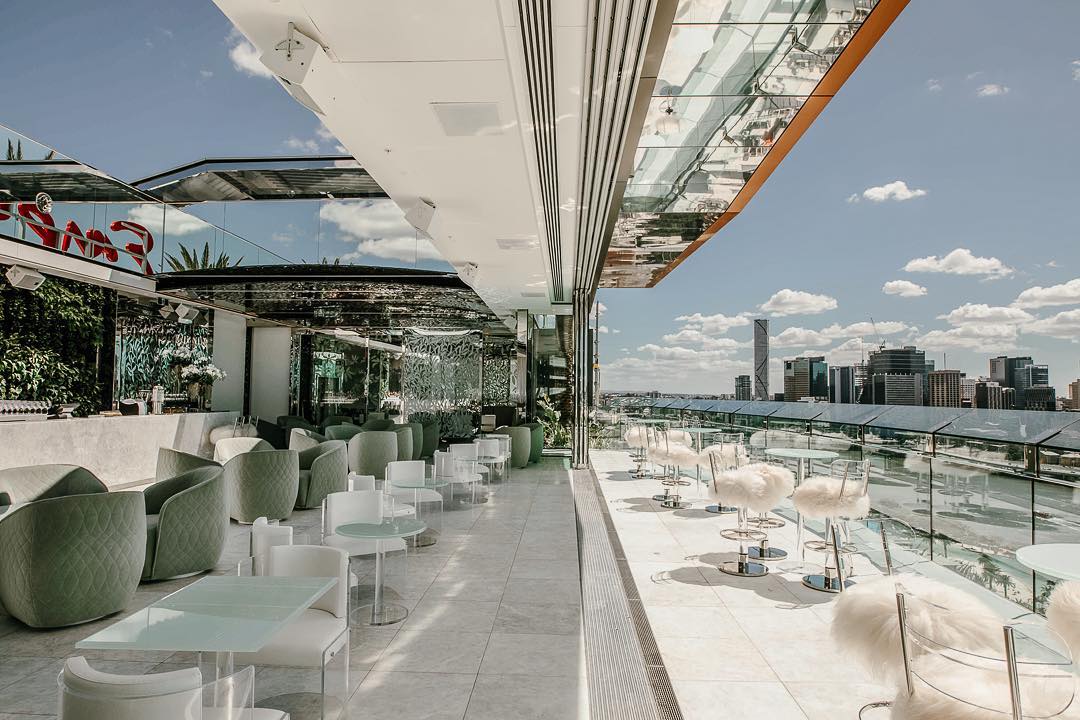 10 Best Rooftop Bars In Brisbane For A Show-Stopping Summer [2022 Guide]
