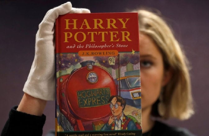 JK Rowling Harry Potter The Philosophers Stone First Edition Hardback