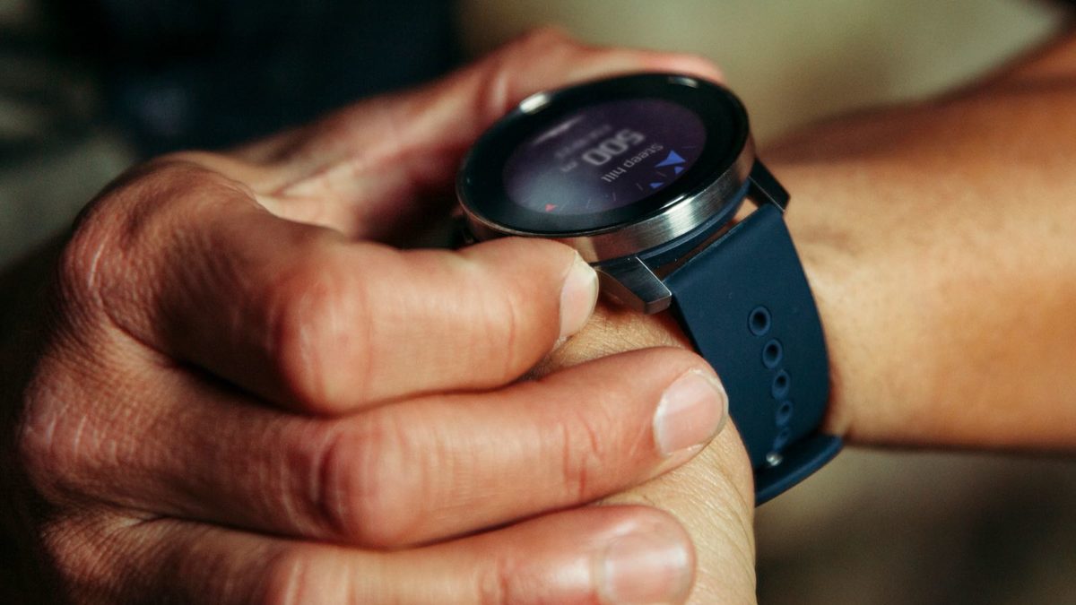 Suunto 9 Peak: The Brand's Smallest \u0026 Sleekest Watch Yet - Boss Hunting