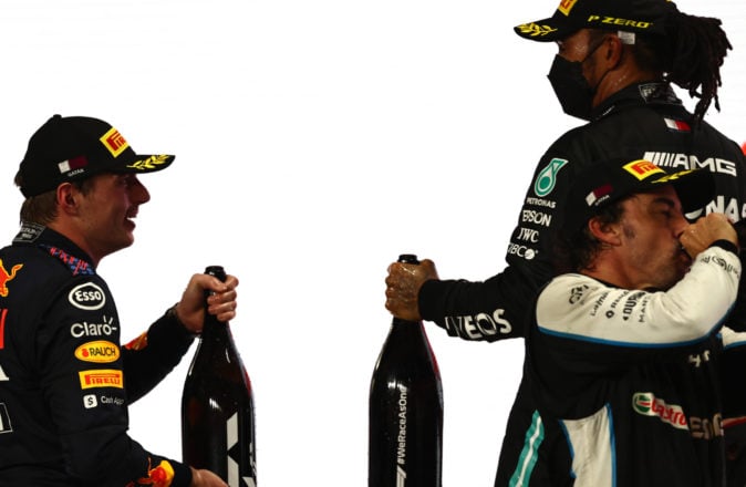 Who Will Win The F1 Championship 2021 Max Verstappen Lewis Hamilton