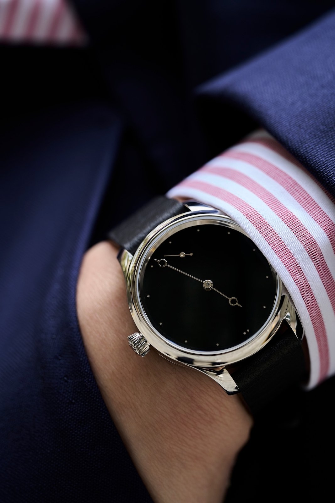 H. Moser Cie x Armoury Endeavour ‘Total Eclipse 8